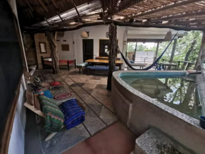 En la terraza privada principal tenemos otra cama con mosquitero