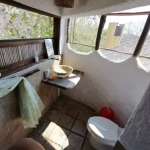 Luna's private bathroom